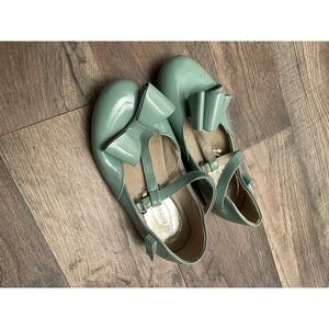Joyfolie patent t-strap shoes in a spring green or seafoam color Size 10